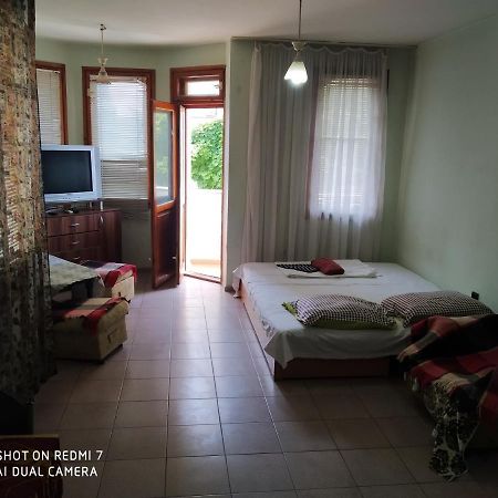 Apartment Center Varna Exterior foto